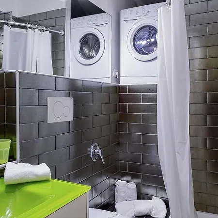 Porto Antico Studio By Wonderful Italy * Cenova